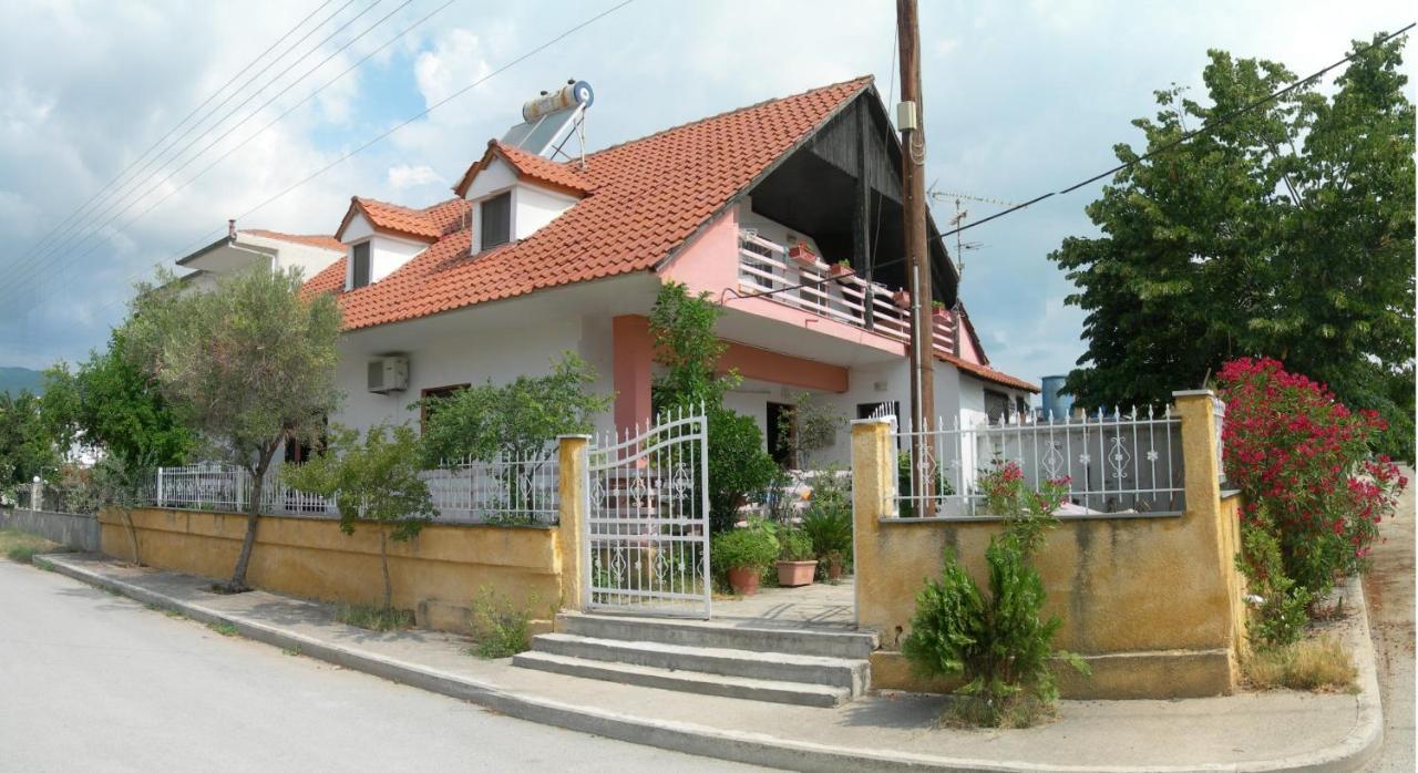 Villa Magda Vrasná Exterior foto
